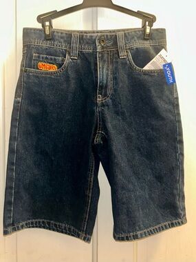 NWT- EMPYRE LOOSE FIT SK8 SHORTS (Zumiez) Size 25